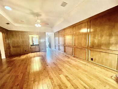 413 Sunnybrook Ct, Bedford, TX 76021 - photo 4