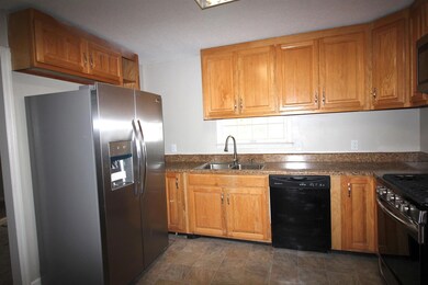 111 Hulan St, Shelbyville, TN 37160 - photo 5