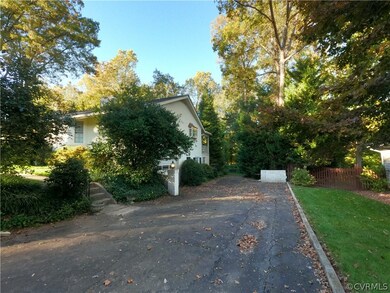 8400 Abbey Rd, Richmond, VA 23235 - photo 3