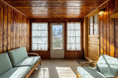 26 Sagamore Rd, West Springfield, MA 01089 - photo 4