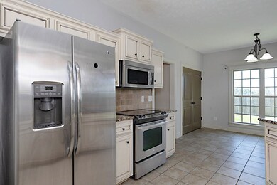 2749 Sawgrass Ln, Phenix City, AL 36867 - photo 2