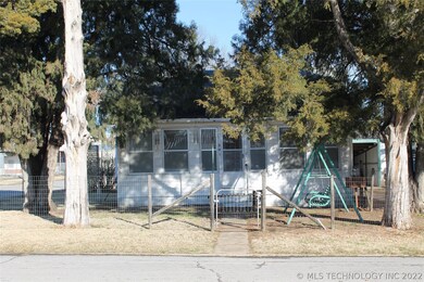 201 E 4th St, Skiatook, OK 74070 - photo 2