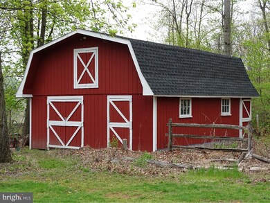 1812 Ziegler Rd, Pennsburg, PA 18073 - photo 3