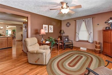 53 Le An Hurst Rd, Asheville, NC 28803 - photo 5