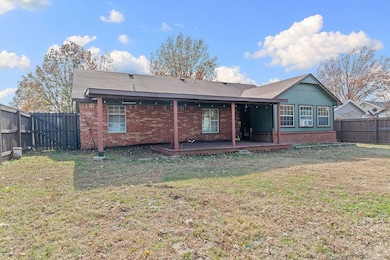 3807 W Locust St, Rogers, AR 72756 - photo 3