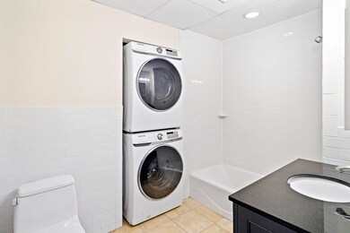 126 State St unit 402, Boston, MA 02109 - photo 6