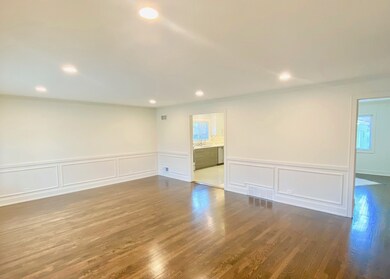 3003 Woodworth Place, Hazel Crest, IL 60429 - photo 4