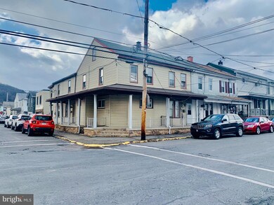 146 S Nichols St, Saint Clair, PA 17970 - photo 6