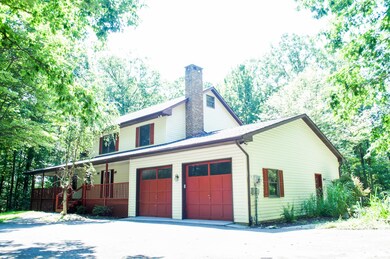 201 Blackthorn Dr, Saylorsburg, PA 18353 - photo 2