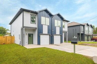 890 Lucky St unit A, Houston, TX 77088 - photo 2