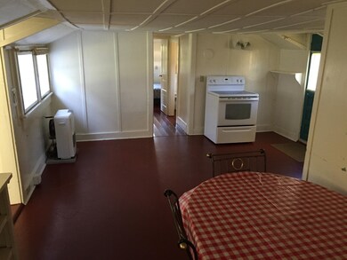 Cottage - Interior 2