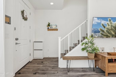 Beautiful entry quiet neighbors