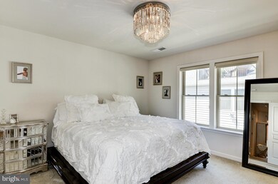 3445 Kemper Rd, Arlington, VA 22206 - photo 5