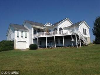384 Manor Hill Dr, Toms Brook, VA 22660 - photo 6