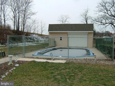 178 S Greenview Rd unit 17972, Schuylkill Haven, PA 17972 - photo 4