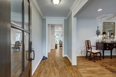 10007 Sugar Hill Dr, Houston, TX 77042 - photo 5