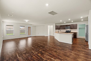 Spacious living room