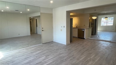 1701 E Katie Ave unit 91, Las Vegas, NV 89119 - photo 6