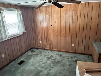 162 Blake St, Newport, VT 05855 - photo 5