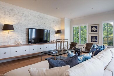 750 11th St S unit C, Naples, FL 34102 - photo 3