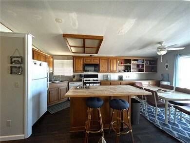 65 2nd St Havasu Lake Ca 92363, Needles, CA 92363 - photo 5