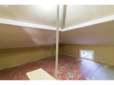 2419 21st Ave, Forest Grove, OR 97116 - photo 6