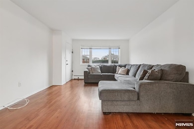 30 Atherton Ct unit 103, Wayne, NJ 07470 - photo 4