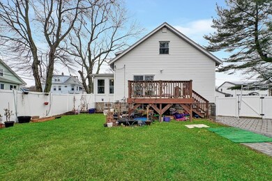 12 Guild Rd, Saugus, MA 01906 - photo 5