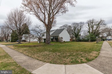 600 Haws Ln, Oreland, PA 19075 - photo 4