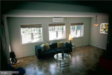 1554 Mount Eagle Place unit 1554, Alexandria, VA 22302 - photo 2