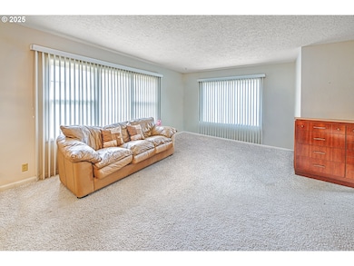 9017 NW 21st Ave, Vancouver, WA 98665 - photo 5