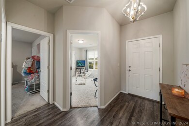 1917 S 12th St, Broken Arrow, OK 74012 - photo 5