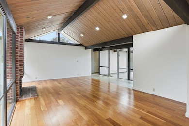 827 Cumberland Dr, Sunnyvale, CA 94087 - photo 5