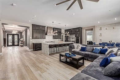 2669 Pioneer Estates Ct, Las Vegas, NV 89117 - photo 4