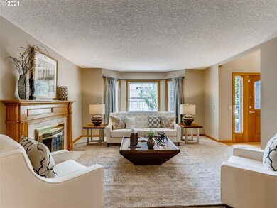 10018 SW Steeplechase Cir, Beaverton, OR 97008 - photo 4