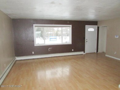 111-139921 Living Room Additional