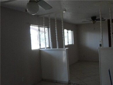 1128 Del Monte St, El Paso, TX 79915 - photo 3