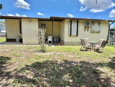 3165 Bunny Run Dr, North Fort Myers, FL 33917 - photo 7