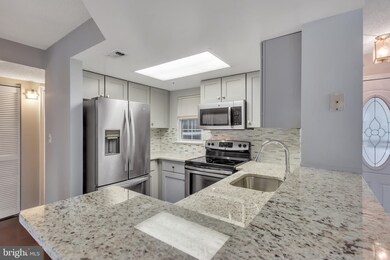 15673 Easthaven Ct, Bowie, MD 20716 - photo 4