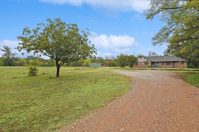 5550 Rankin Dr, Denton, TX 76210 - photo 2