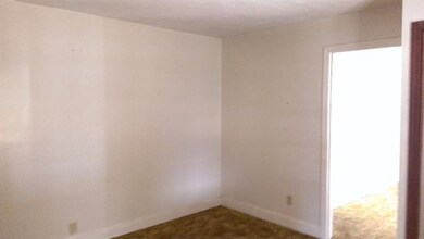 345 N Scruggs Ln, Frankfort, KY 40601 - photo 6