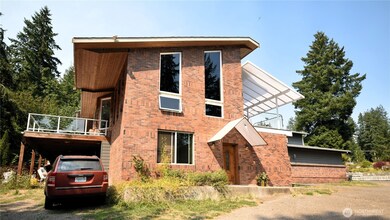 961 NE Snowcap Dr, Tahuya, WA 98588 - photo 2