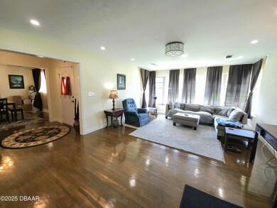 562 South St, Daytona Beach, FL 32114 - photo 6