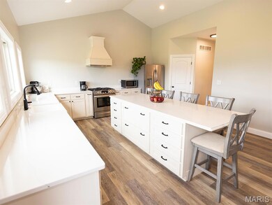 27650 Iowa Rd, Perry, MO 63462 - photo 7