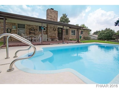 913 Laurie Ln, Copperas Cove, TX 76522 - photo 5