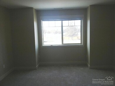 unlisted-address, Redmond, OR 97756 - photo 5