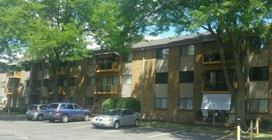 2433 Byron Center Ave