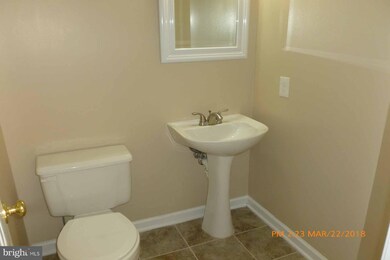 8537 Pine Meadows Dr, Odenton, MD 21113 - photo 7