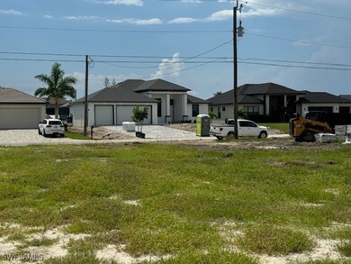 View of yard with a garage