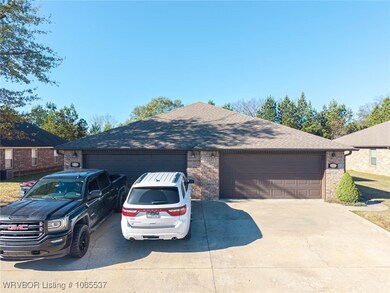 1001 Springhill Rd, Barling, AR 72923 - photo 6